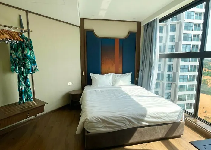 Apec Mandala Condotel 3*