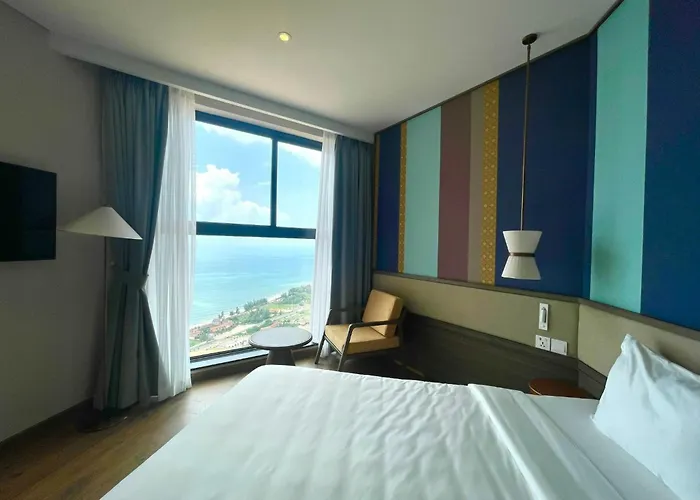 Apec Mandala Condotel 3*